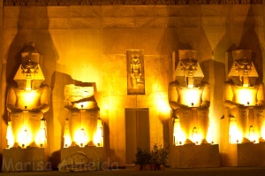 Replica del Templo Abu Simbel  Img_9318